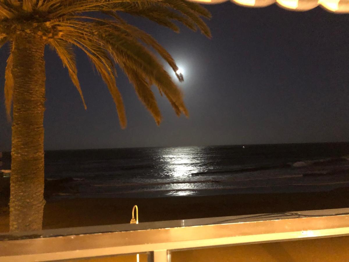 טלדה Espectacular En Primera Linea De La Playa מראה חיצוני תמונה